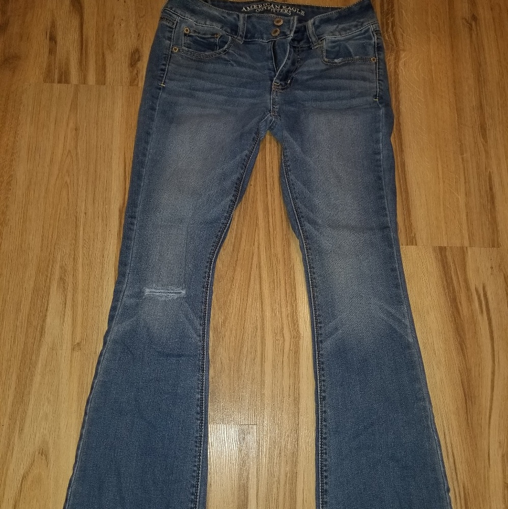 American eagle Jean's